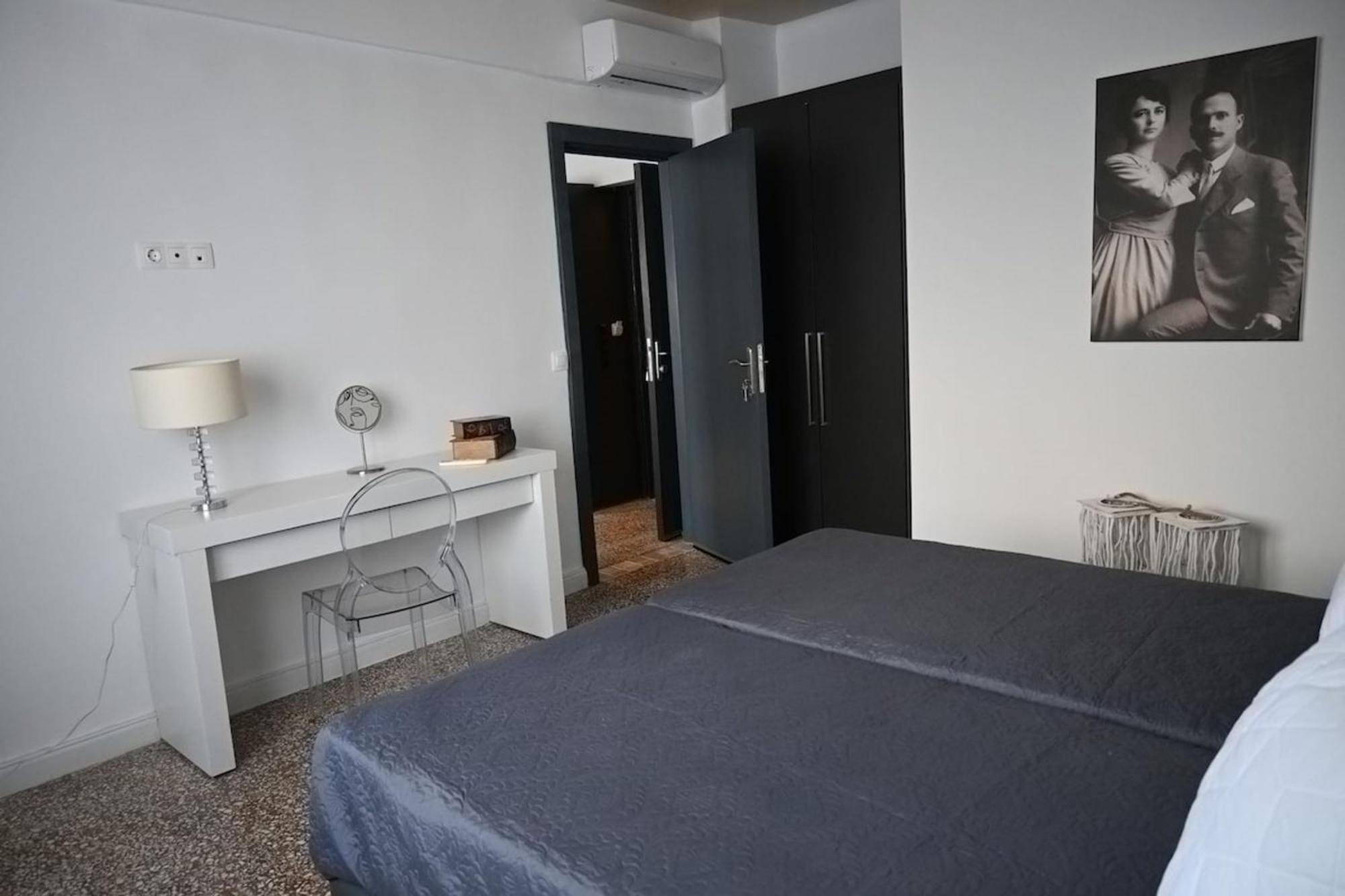 Haris 303 Apartment By Vpn Accomodation Atény Exteriér fotografie